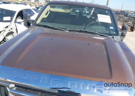 2011 Ford F-250 Xlt z USA, uszkodzony, nr VIN 1FT7W2BT7BEC35274